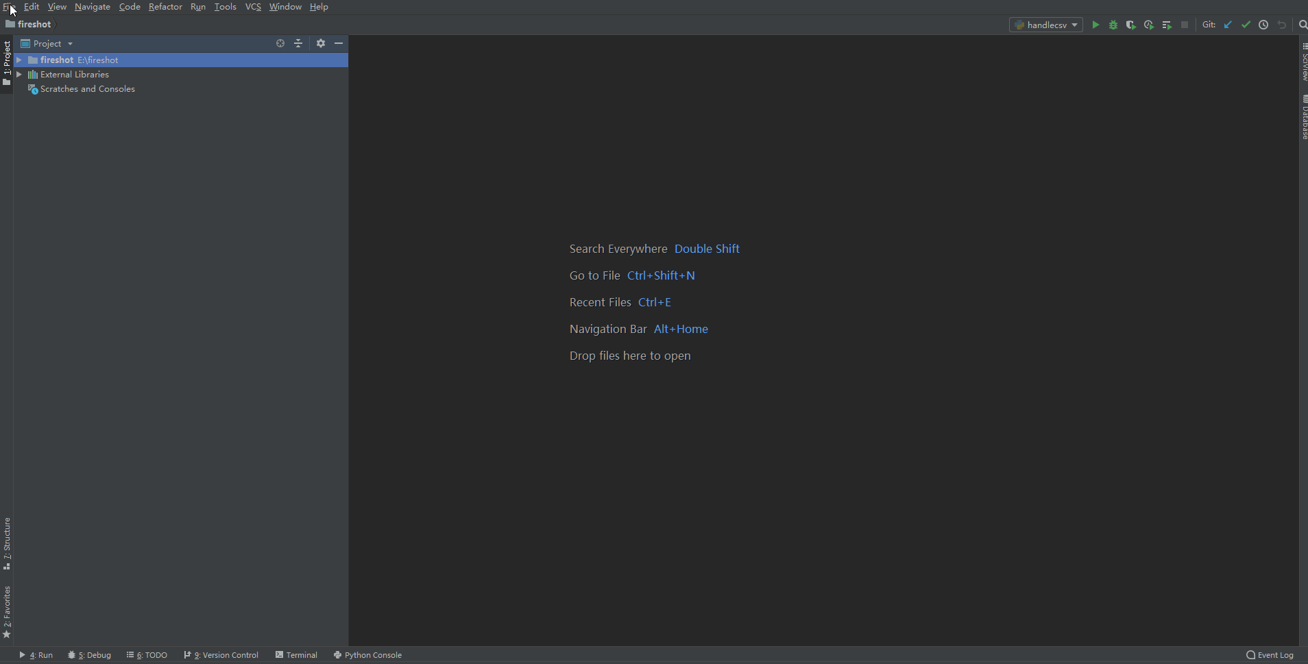 新建一个项目,选择pure python 点开project interpreter,选择虚拟
